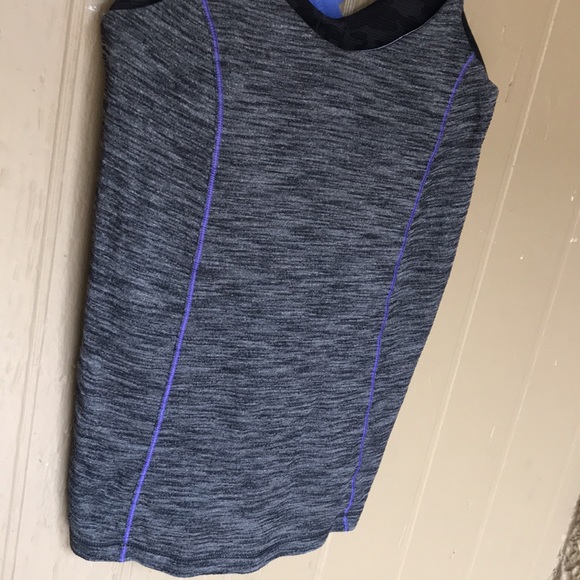 Lululemon top - Picture 3 of 7